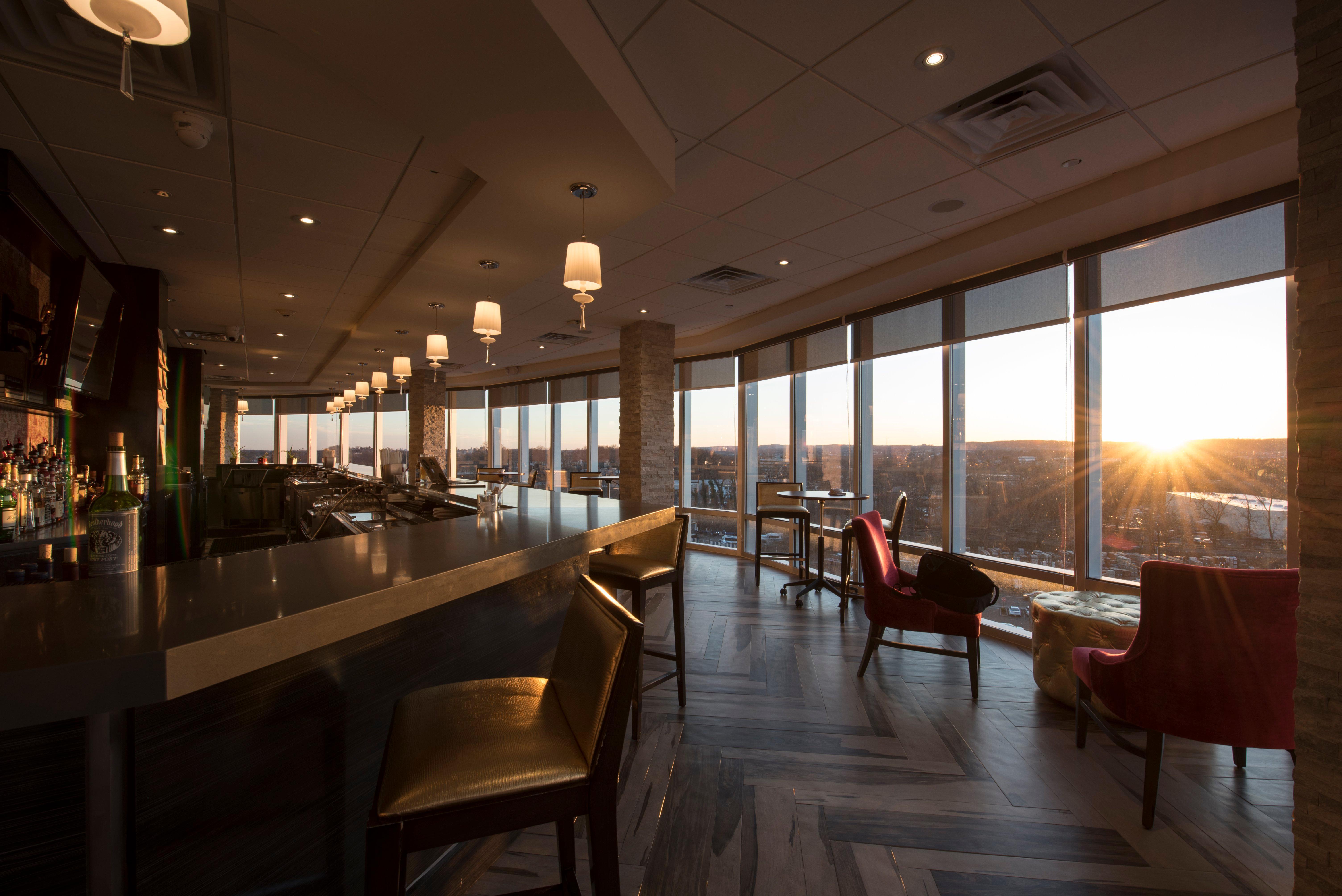 Crowne Plaza By Ihg Saddle Brook