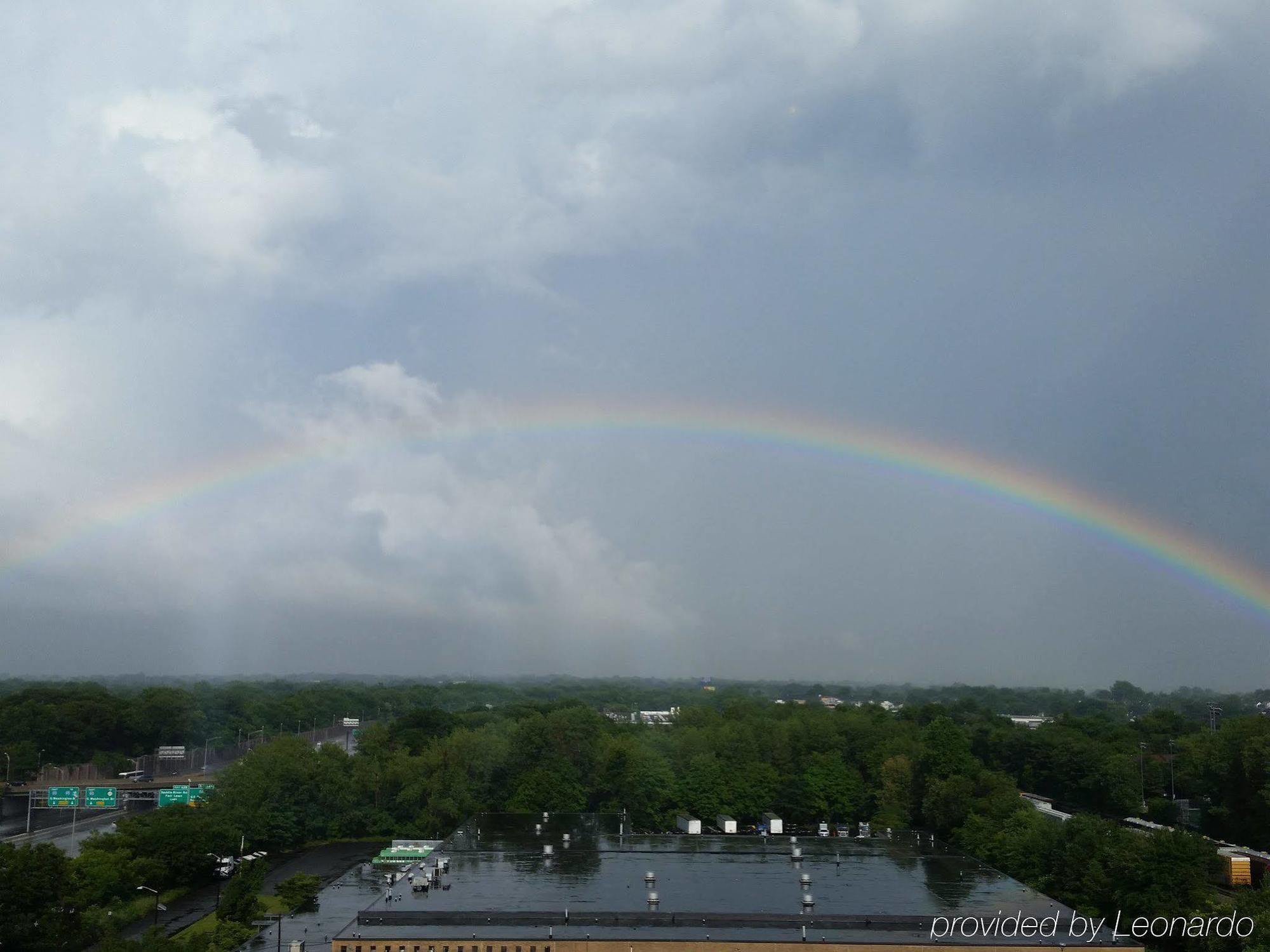 Crowne Plaza By Ihg Hotel Saddle Brook